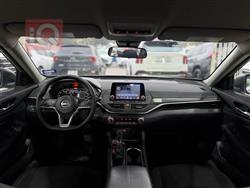 نيسان ألتيما